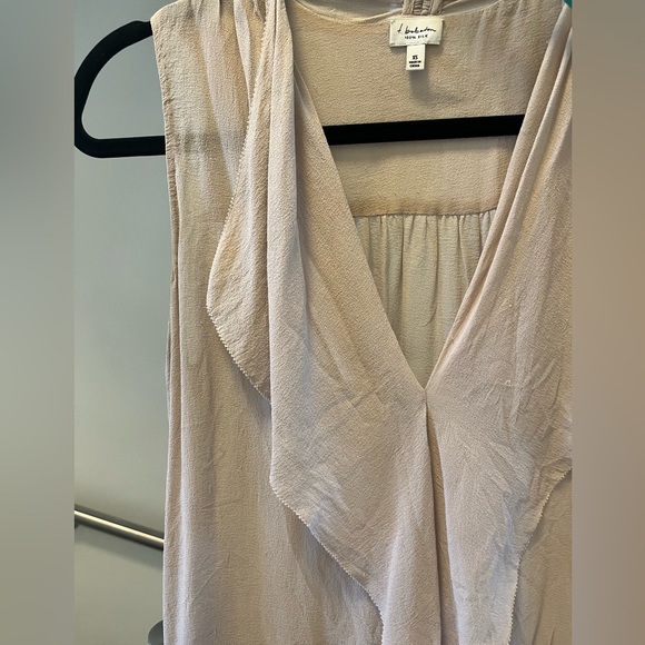 Babaton Ainsley Silk Blouse - Picture 3 of 3